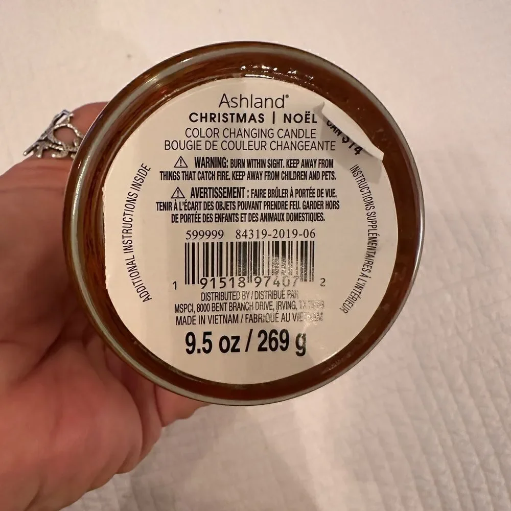 Beautiful Winter Holiday Candle 9.5 oz. Gold Deer in Forest